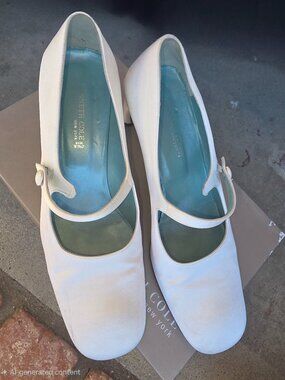Kenneth Cole New York White Satin Mary Jane Heels Wedding Shoes Size 8